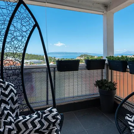 Apartman Aurea Mare Makarska-3Br, Sea View & Prime Location *