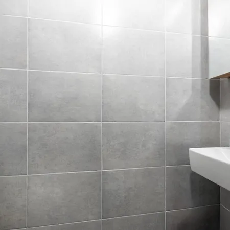 Sea Breeze Makarska-3br, Sea View & Prime Location Μακάρσκα