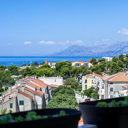 Aurea Mare Makarska-3Br, Sea View & Prime Location Apartman Makarska